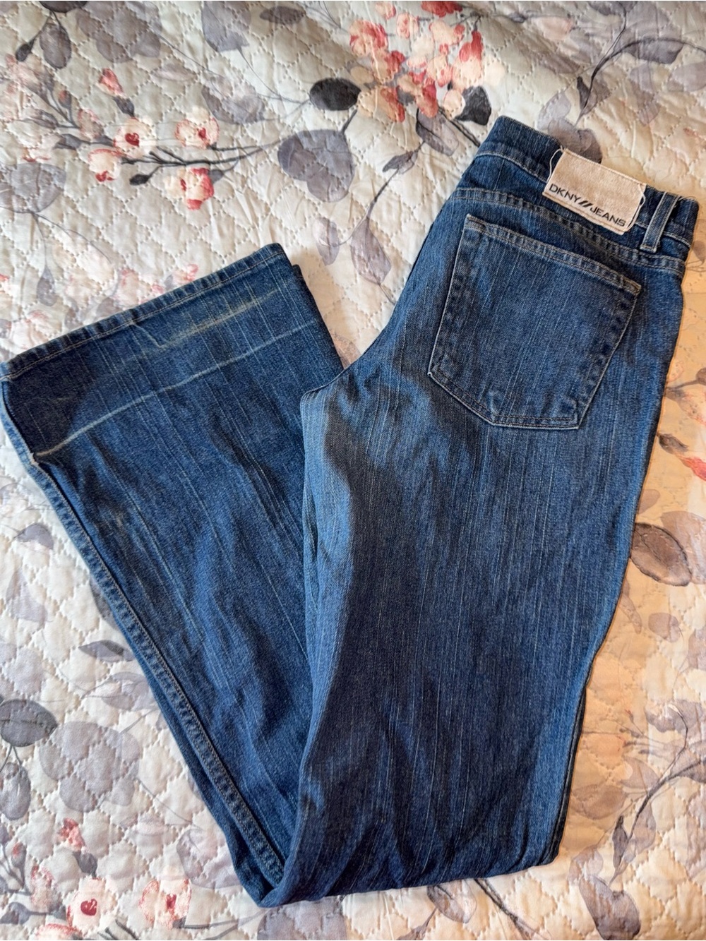 DKNY jeans wide leg size 11L